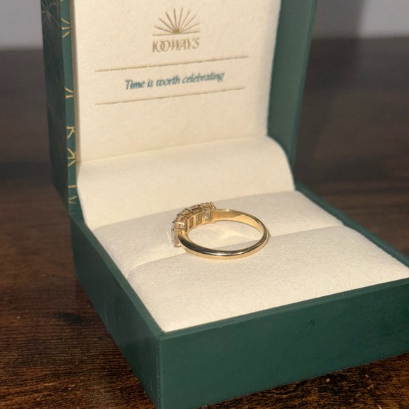 2.02ct Emerald Cut Diamond Band Ring 14K Gold Size 9 Anniversary Stack Ring - Picture 4 of 6